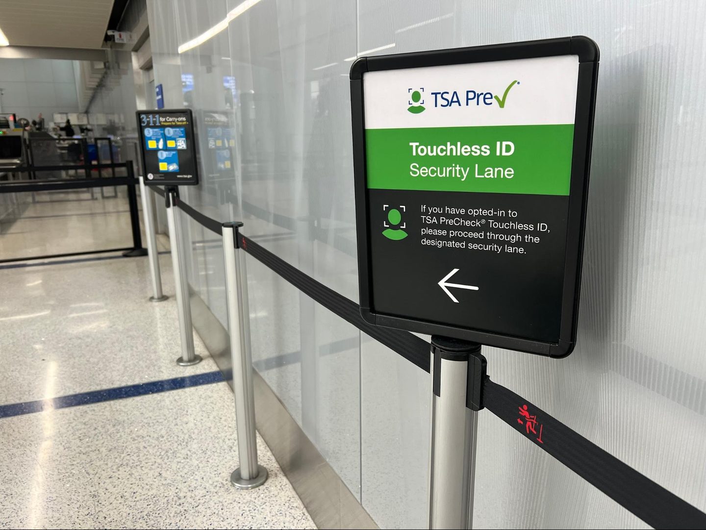 Airport, Terminal, Computer Hardware